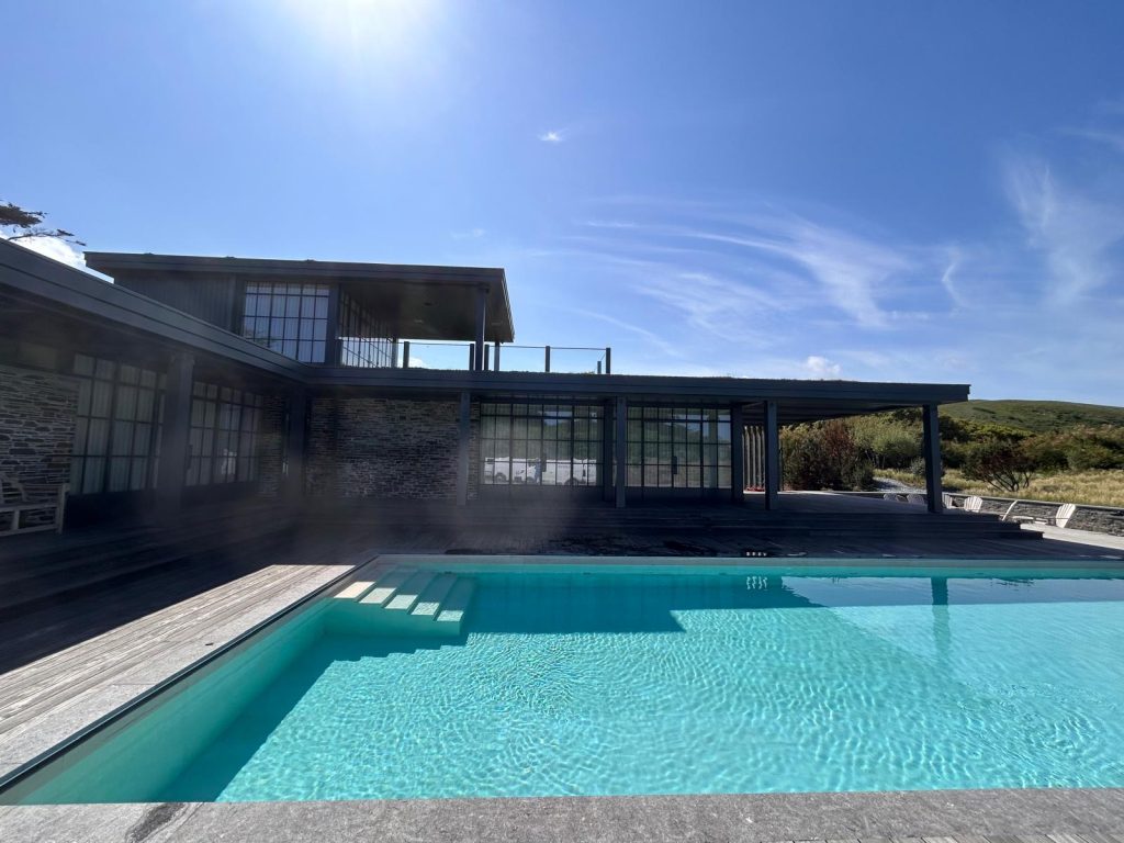 C05BE487-24AB-47C5-9367-2D633DEB18E5